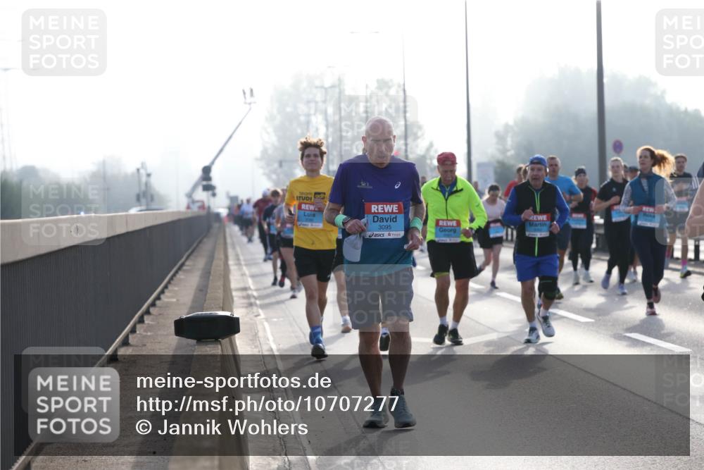 03.10.2026 - Köhlbrandbrückenlauf Jannik Wohlers http://msf.ph/oto/10707277 03.10.2026 09:24:47 Position 3 3095 meine-sportfotos.de