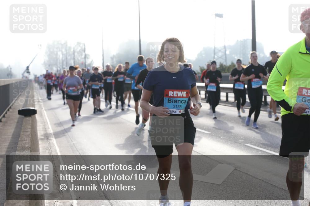 03.10.2026 - Köhlbrandbrückenlauf Jannik Wohlers http://msf.ph/oto/10707325 03.10.2026 09:24:55 Position 3 3155, 30 meine-sportfotos.de