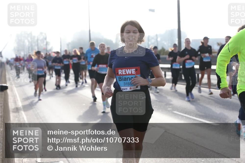 03.10.2026 - Köhlbrandbrückenlauf Jannik Wohlers http://msf.ph/oto/10707333 03.10.2026 09:24:55 Position 3 3155 meine-sportfotos.de