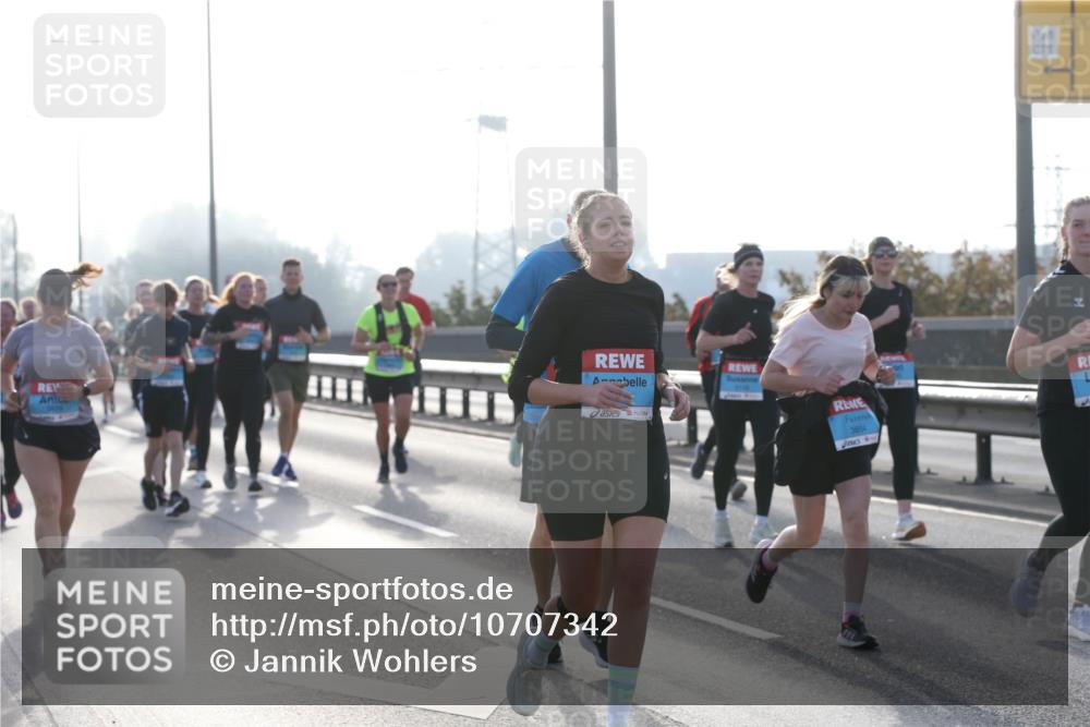 03.10.2026 - Köhlbrandbrückenlauf Jannik Wohlers http://msf.ph/oto/10707342 03.10.2026 09:24:58 Position 3 3854 meine-sportfotos.de