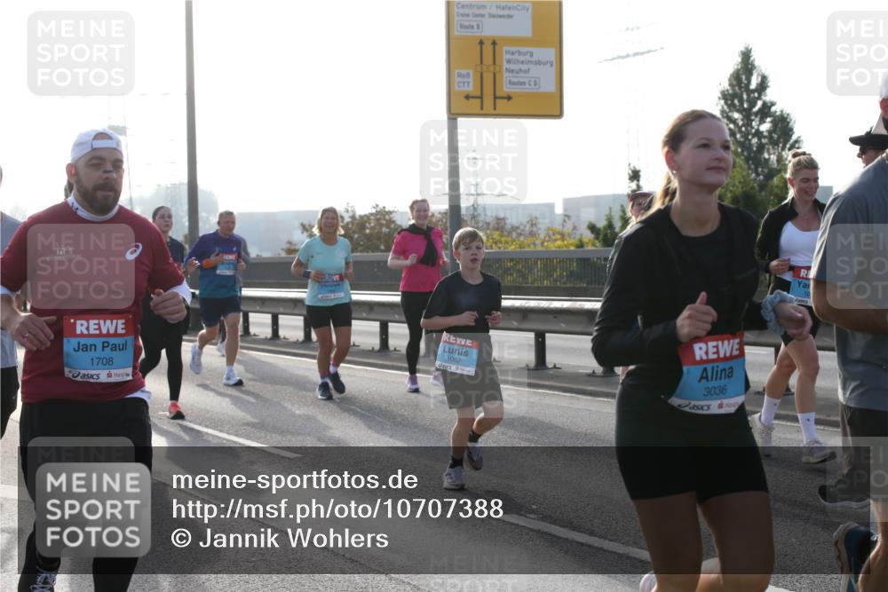 03.10.2026 - Köhlbrandbrückenlauf Jannik Wohlers http://msf.ph/oto/10707388 03.10.2026 09:25:10 Position 3 11, 1708, 25, 1062, 3036 meine-sportfotos.de