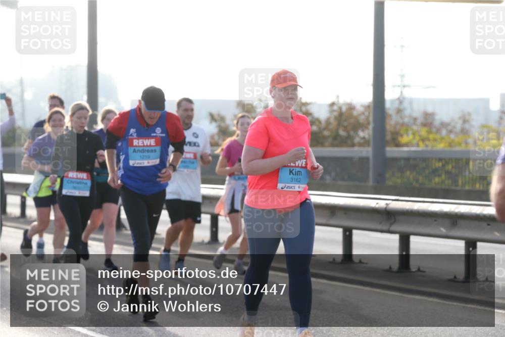 03.10.2026 - Köhlbrandbrückenlauf Jannik Wohlers http://msf.ph/oto/10707447 03.10.2026 09:25:23 Position 3 1219, 3162 meine-sportfotos.de