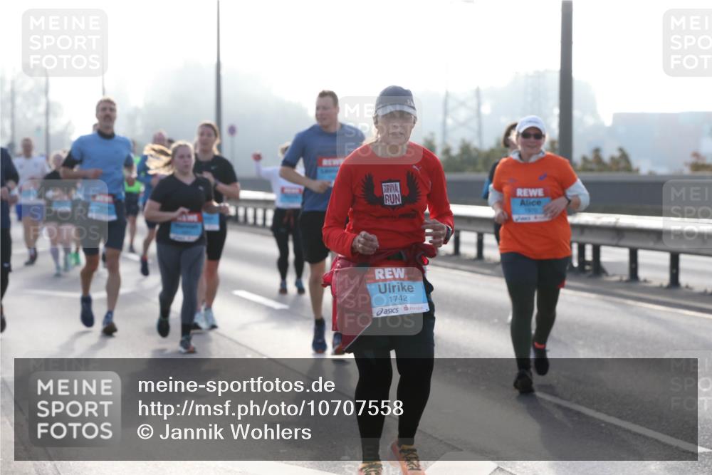 03.10.2026 - Köhlbrandbrückenlauf Jannik Wohlers http://msf.ph/oto/10707558 03.10.2026 09:25:43 Position 3 1742 meine-sportfotos.de
