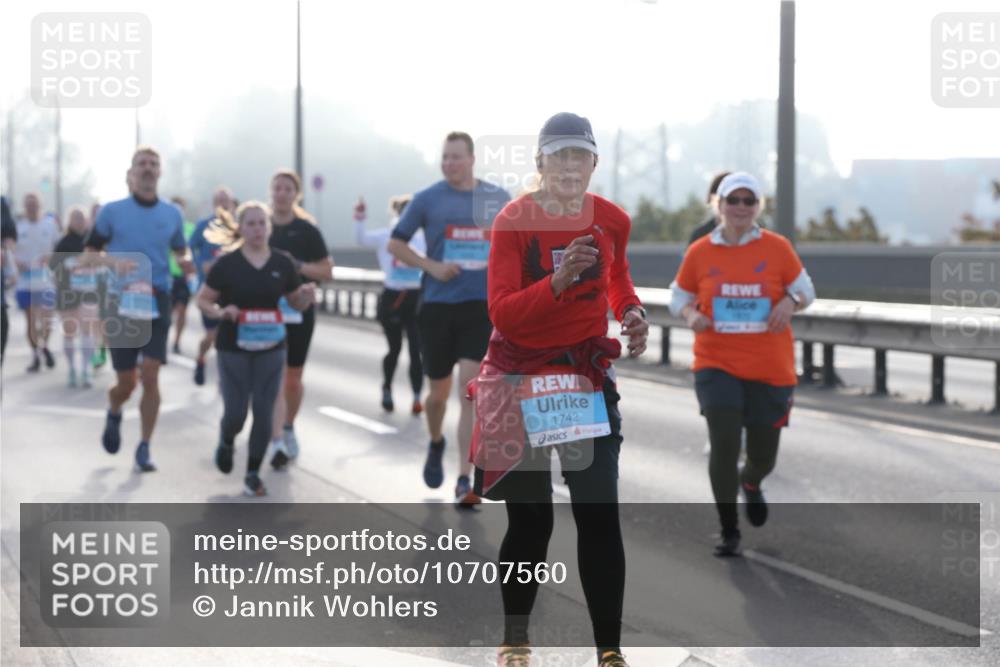 03.10.2026 - Köhlbrandbrückenlauf Jannik Wohlers http://msf.ph/oto/10707560 03.10.2026 09:25:43 Position 3 1742 meine-sportfotos.de
