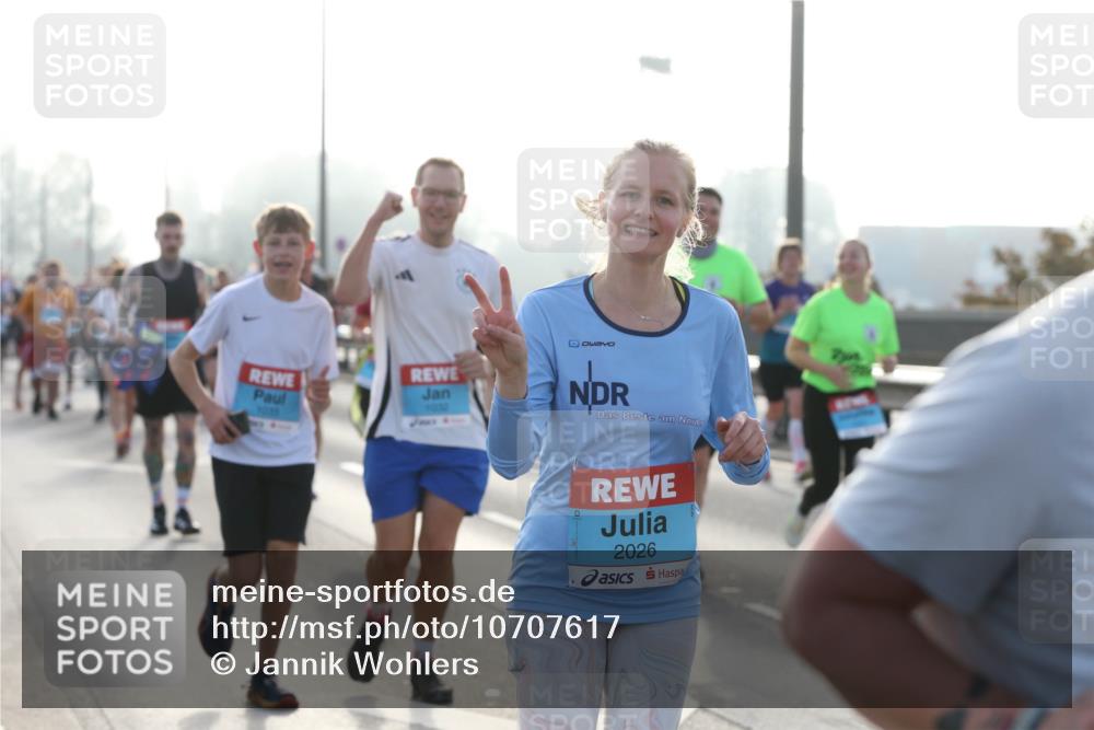 03.10.2026 - Köhlbrandbrückenlauf Jannik Wohlers http://msf.ph/oto/10707617 03.10.2026 09:25:53 Position 3 1099, 1030, 2026 meine-sportfotos.de