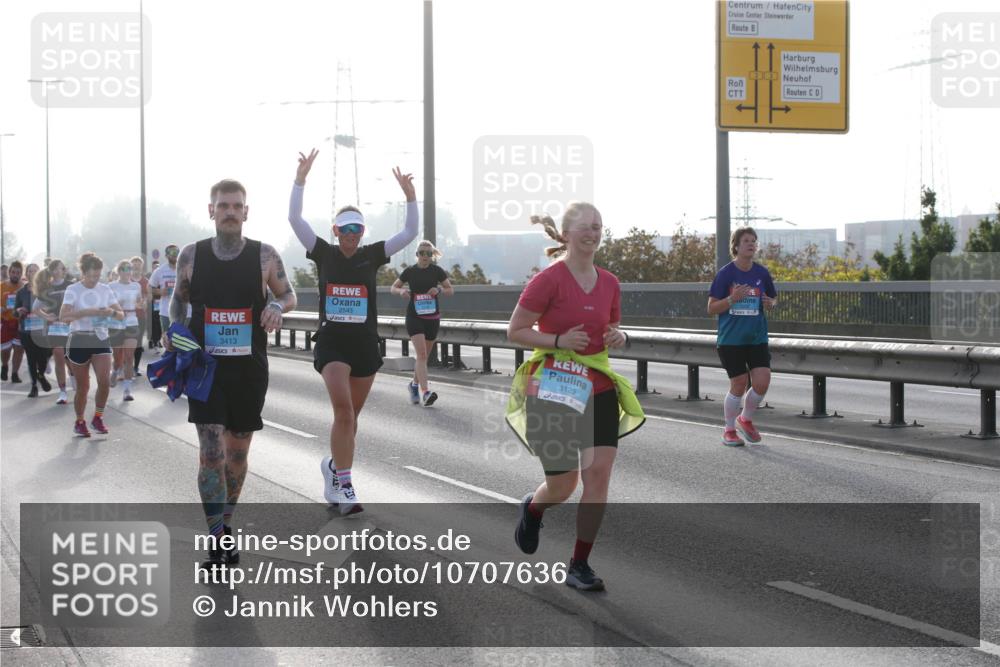 03.10.2026 - Köhlbrandbrückenlauf Jannik Wohlers http://msf.ph/oto/10707636 03.10.2026 09:25:57 Position 3 3413, 2543, 3123, 33 meine-sportfotos.de