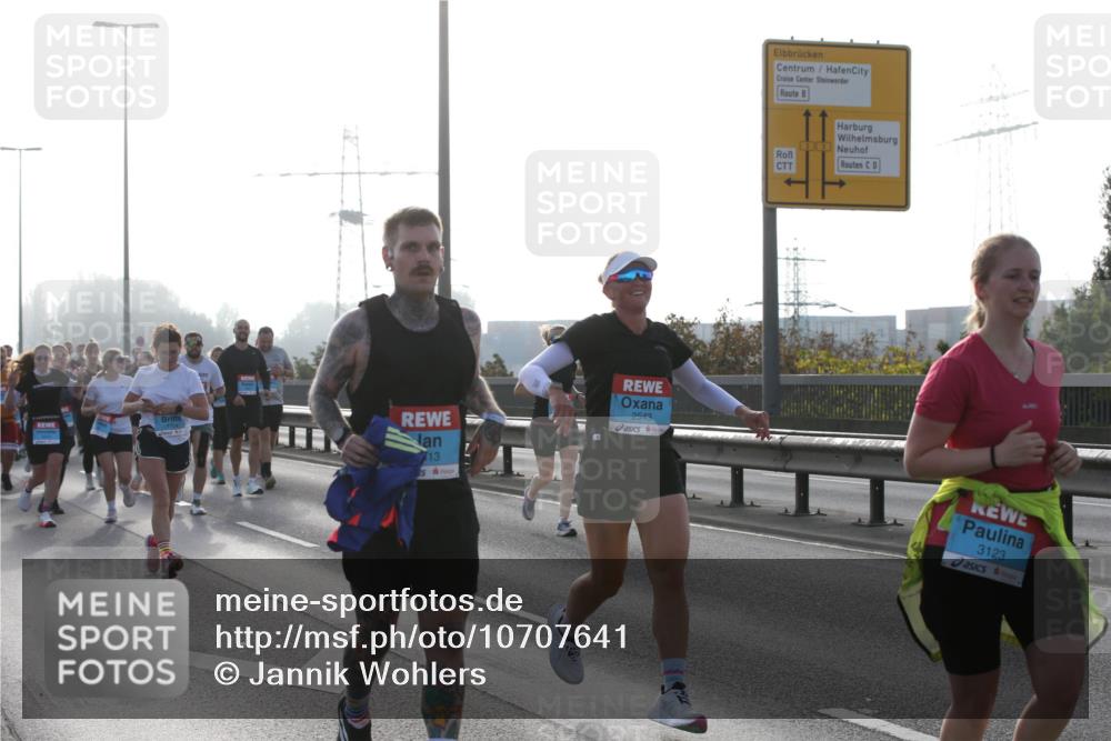 03.10.2026 - Köhlbrandbrückenlauf Jannik Wohlers http://msf.ph/oto/10707641 03.10.2026 09:25:58 Position 3 13, 2543, 33, 3123 meine-sportfotos.de