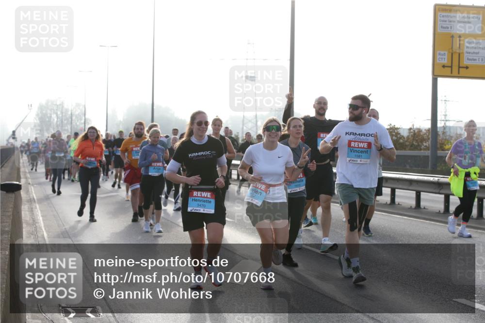 03.10.2026 - Köhlbrandbrückenlauf Jannik Wohlers http://msf.ph/oto/10707668 03.10.2026 09:26:02 Position 3 3470, 582, 1913, 1581 meine-sportfotos.de