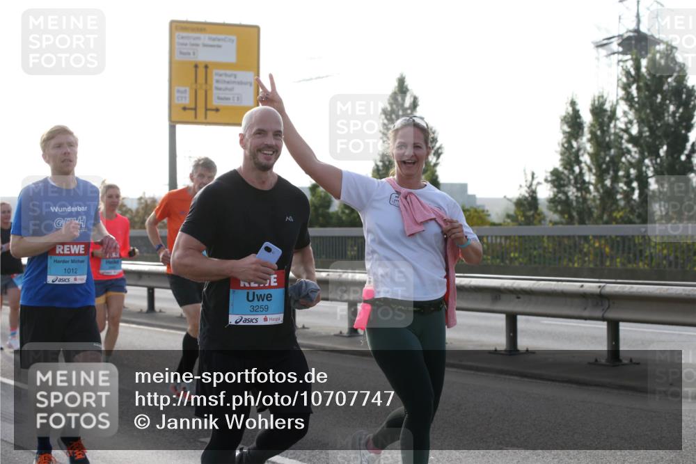 03.10.2026 - Köhlbrandbrückenlauf Jannik Wohlers http://msf.ph/oto/10707747 03.10.2026 09:26:14 Position 3 1012, 3259 meine-sportfotos.de
