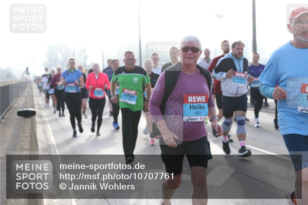 03.10.2026 - Köhlbrandbrückenlauf Jannik Wohlers http://msf.ph/oto/10707761 03.10.2026 09:26:16 Position 3 1801 meine-sportfotos.de