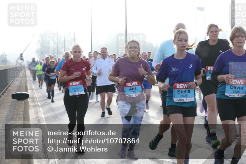 03.10.2026 - Köhlbrandbrückenlauf Jannik Wohlers http://msf.ph/oto/10707864 03.10.2026 09:26:36 Position 3 3826, 1399, 3526, 11, 3525 meine-sportfotos.de