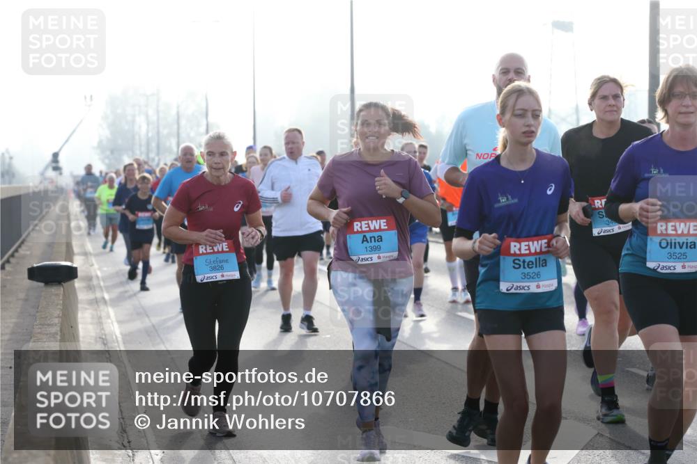 03.10.2026 - Köhlbrandbrückenlauf Jannik Wohlers http://msf.ph/oto/10707866 03.10.2026 09:26:36 Position 3 3826, 1399, 3526, 34, 3525 meine-sportfotos.de