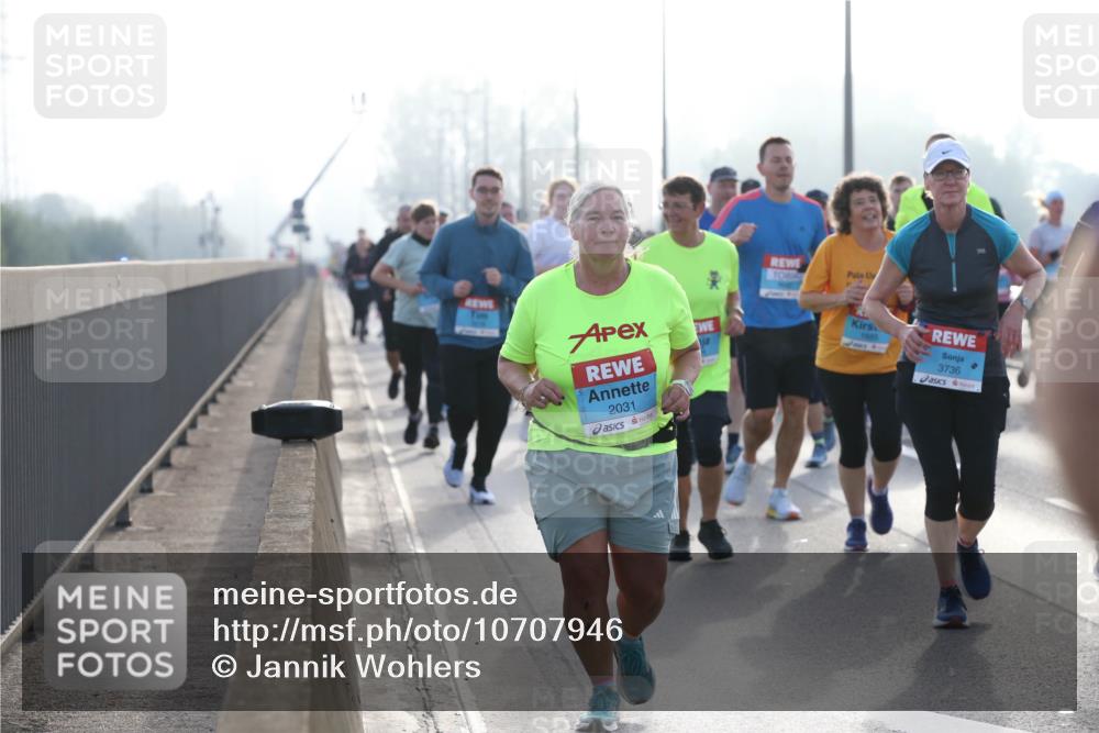 03.10.2026 - Köhlbrandbrückenlauf Jannik Wohlers http://msf.ph/oto/10707946 03.10.2026 09:26:49 Position 3 2031, 3736 meine-sportfotos.de