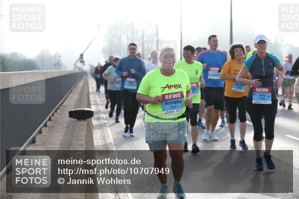 03.10.2026 - Köhlbrandbrückenlauf Jannik Wohlers http://msf.ph/oto/10707949 03.10.2026 09:26:49 Position 3 2031, 3736 meine-sportfotos.de