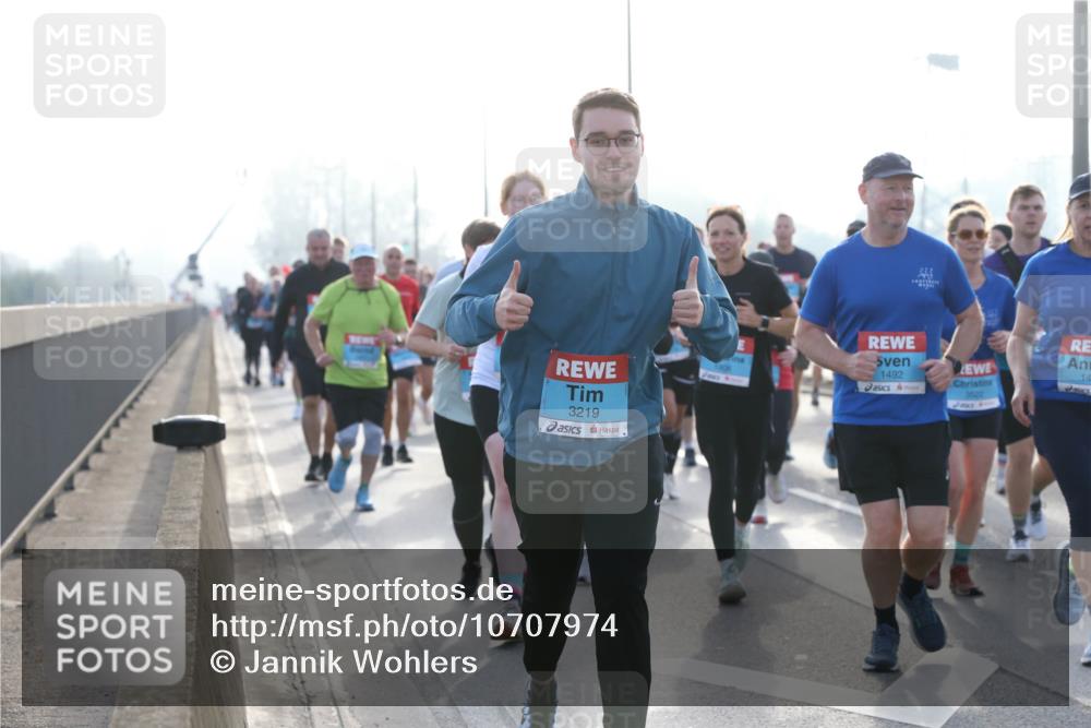 03.10.2026 - Köhlbrandbrückenlauf Jannik Wohlers http://msf.ph/oto/10707974 03.10.2026 09:26:54 Position 3 3219, 1492, 14 meine-sportfotos.de