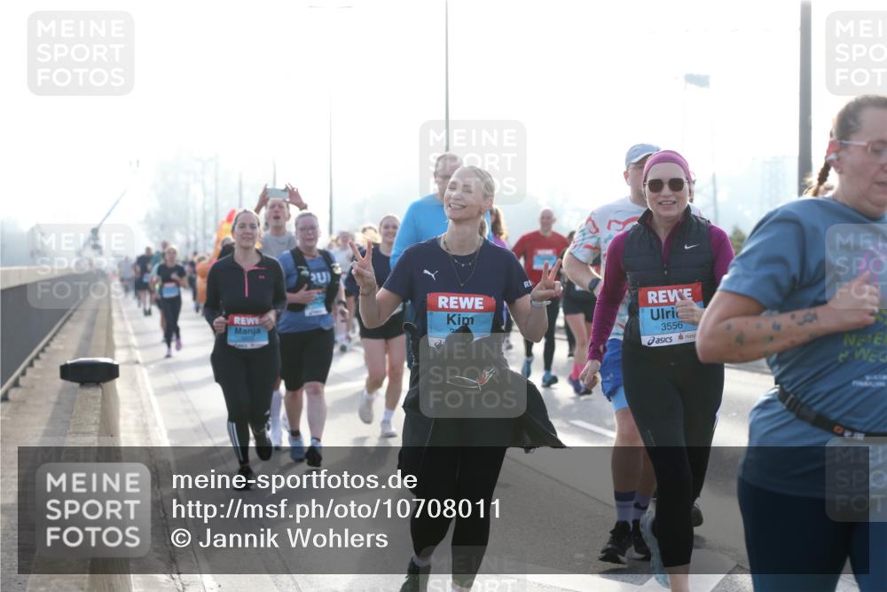 03.10.2026 - Köhlbrandbrückenlauf Jannik Wohlers http://msf.ph/oto/10708011 03.10.2026 09:27:07 Position 3 3556 meine-sportfotos.de