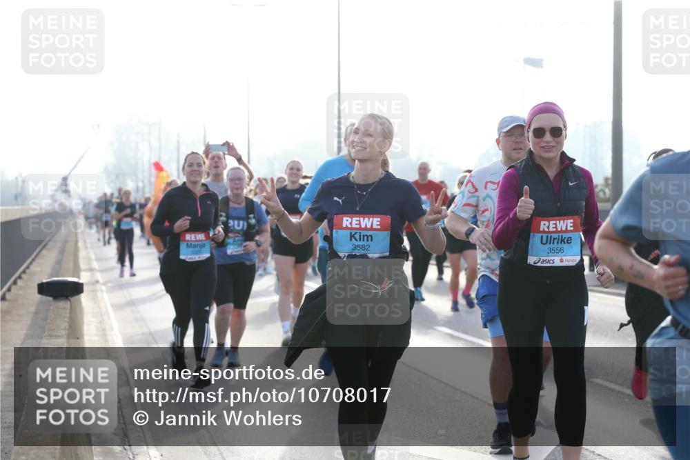 03.10.2026 - Köhlbrandbrückenlauf Jannik Wohlers http://msf.ph/oto/10708017 03.10.2026 09:27:08 Position 3 3582, 3556 meine-sportfotos.de