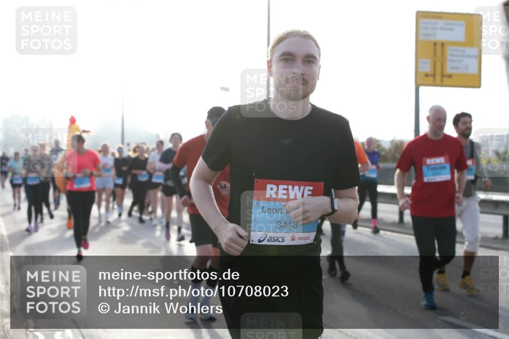 03.10.2026 - Köhlbrandbrückenlauf Jannik Wohlers http://msf.ph/oto/10708023 03.10.2026 09:27:14 Position 3 3418 meine-sportfotos.de
