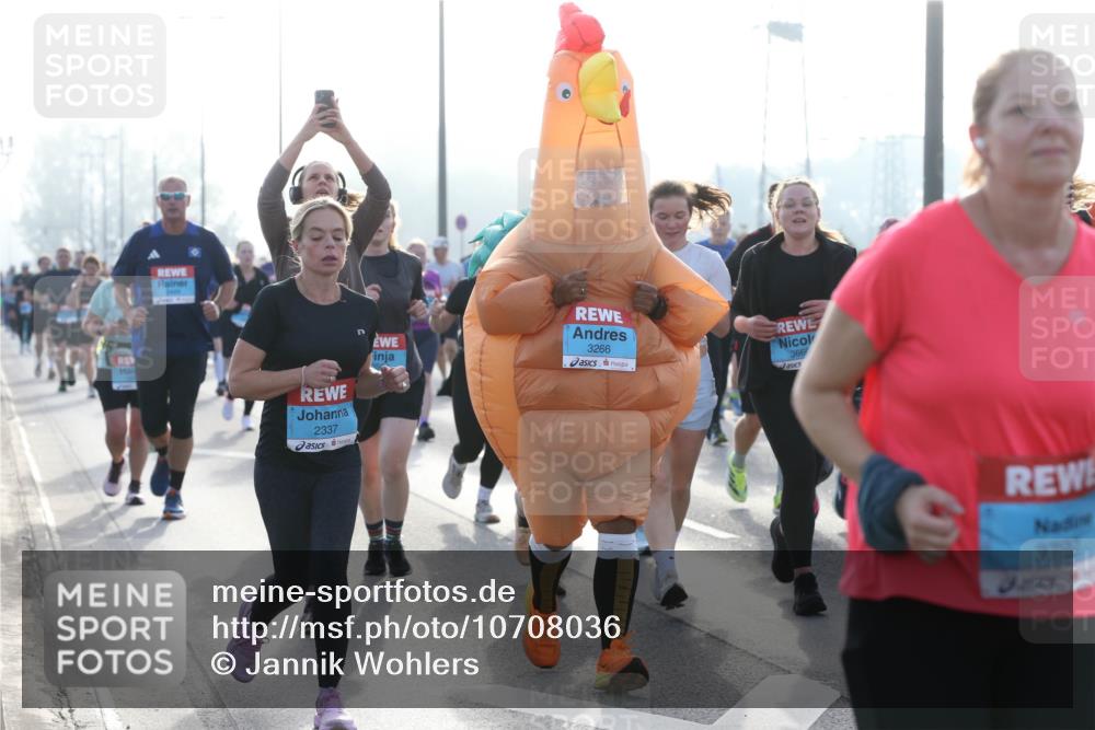 03.10.2026 - Köhlbrandbrückenlauf Jannik Wohlers http://msf.ph/oto/10708036 03.10.2026 09:27:18 Position 3 2337, 3266, 366, 3792 meine-sportfotos.de