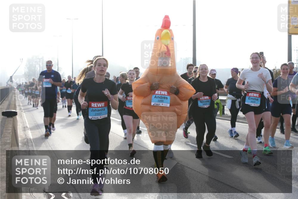 03.10.2026 - Köhlbrandbrückenlauf Jannik Wohlers http://msf.ph/oto/10708050 03.10.2026 09:27:19 Position 3 2337, 3266, 3660, 3629 meine-sportfotos.de