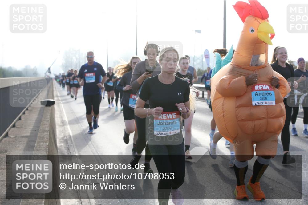 03.10.2026 - Köhlbrandbrückenlauf Jannik Wohlers http://msf.ph/oto/10708053 03.10.2026 09:27:20 Position 3 2337, 3266 meine-sportfotos.de
