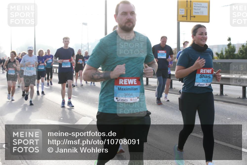 03.10.2026 - Köhlbrandbrückenlauf Jannik Wohlers http://msf.ph/oto/10708091 03.10.2026 09:27:27 Position 3 3664, 3475 meine-sportfotos.de