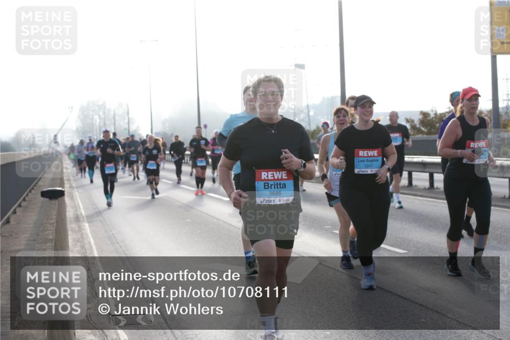 03.10.2026 - Köhlbrandbrückenlauf Jannik Wohlers http://msf.ph/oto/10708111 03.10.2026 09:27:35 Position 3 3686, 1247 meine-sportfotos.de