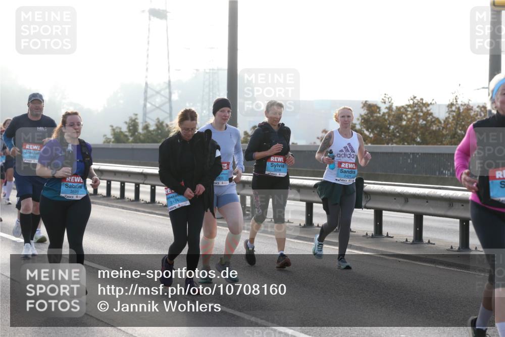 03.10.2026 - Köhlbrandbrückenlauf Jannik Wohlers http://msf.ph/oto/10708160 03.10.2026 09:27:44 Position 3 1658, 3595, 3151, 3208, 6805, 2421 meine-sportfotos.de