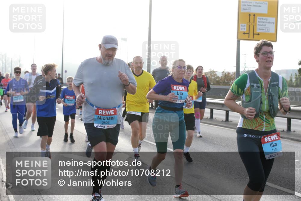 03.10.2026 - Köhlbrandbrückenlauf Jannik Wohlers http://msf.ph/oto/10708212 03.10.2026 09:27:55 Position 3 2802, 195, 1145 meine-sportfotos.de