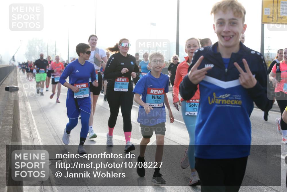 03.10.2026 - Köhlbrandbrückenlauf Jannik Wohlers http://msf.ph/oto/10708227 03.10.2026 09:27:57 Position 3 3656, 3657, 1727, 172, 36 meine-sportfotos.de
