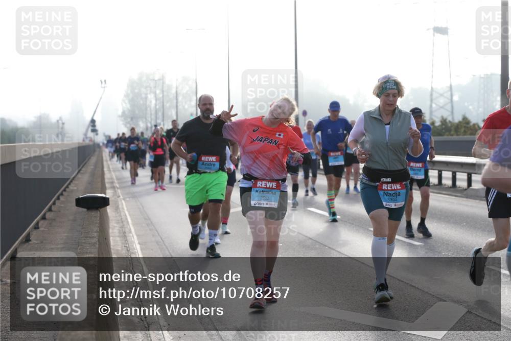 03.10.2026 - Köhlbrandbrückenlauf Jannik Wohlers http://msf.ph/oto/10708257 03.10.2026 09:28:01 Position 3 3592, 3394 meine-sportfotos.de