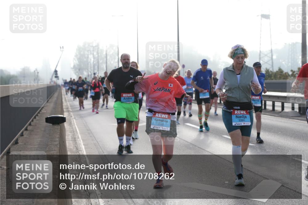 03.10.2026 - Köhlbrandbrückenlauf Jannik Wohlers http://msf.ph/oto/10708262 03.10.2026 09:28:01 Position 3 3592, 3394 meine-sportfotos.de