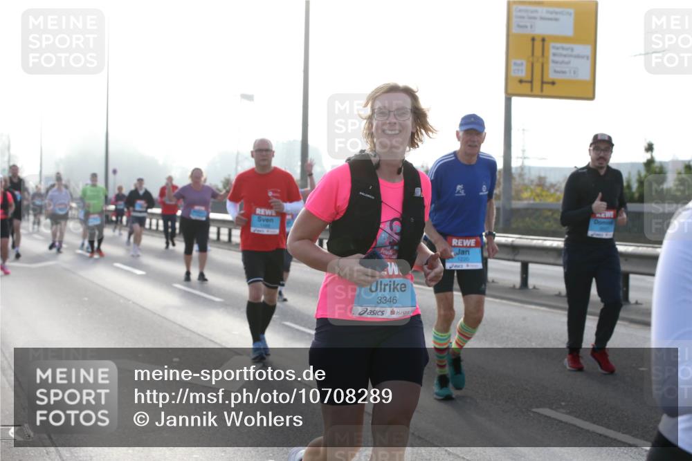 03.10.2026 - Köhlbrandbrückenlauf Jannik Wohlers http://msf.ph/oto/10708289 03.10.2026 09:28:07 Position 3 3346, 1220 meine-sportfotos.de