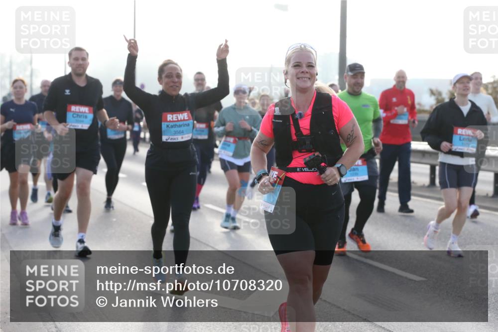 03.10.2026 - Köhlbrandbrückenlauf Jannik Wohlers http://msf.ph/oto/10708320 03.10.2026 09:28:14 Position 3 3564 meine-sportfotos.de