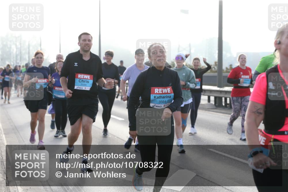 03.10.2026 - Köhlbrandbrückenlauf Jannik Wohlers http://msf.ph/oto/10708322 03.10.2026 09:28:15 Position 3 3594, 3564 meine-sportfotos.de