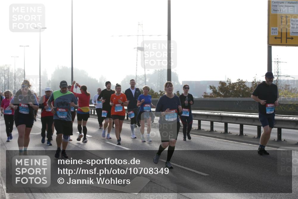 03.10.2026 - Köhlbrandbrückenlauf Jannik Wohlers http://msf.ph/oto/10708349 03.10.2026 09:28:25 Position 3 33, 3508 meine-sportfotos.de