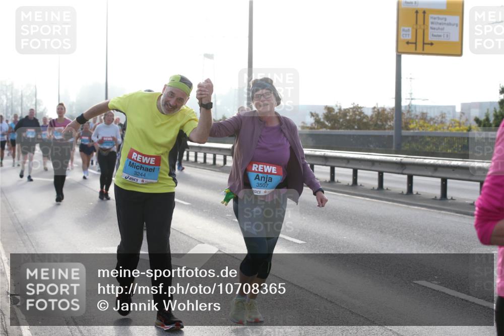 03.10.2026 - Köhlbrandbrückenlauf Jannik Wohlers http://msf.ph/oto/10708365 03.10.2026 09:28:34 Position 3 3244, 3507, 36 meine-sportfotos.de