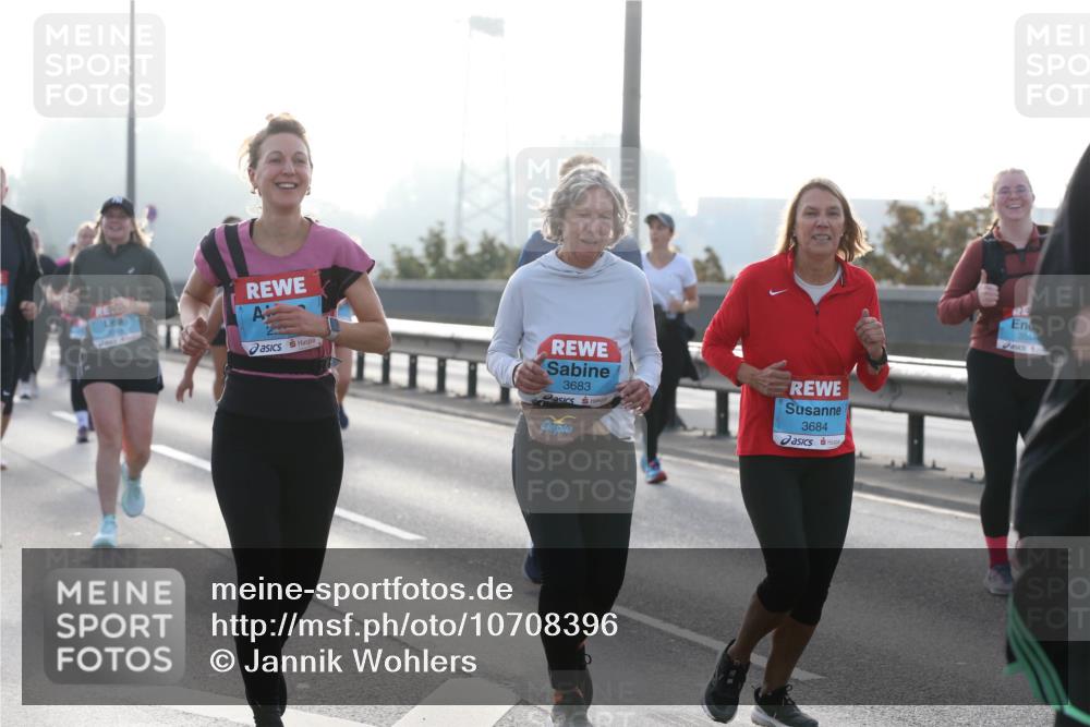 03.10.2026 - Köhlbrandbrückenlauf Jannik Wohlers http://msf.ph/oto/10708396 03.10.2026 09:28:37 Position 3 3683, 3684, 355 meine-sportfotos.de