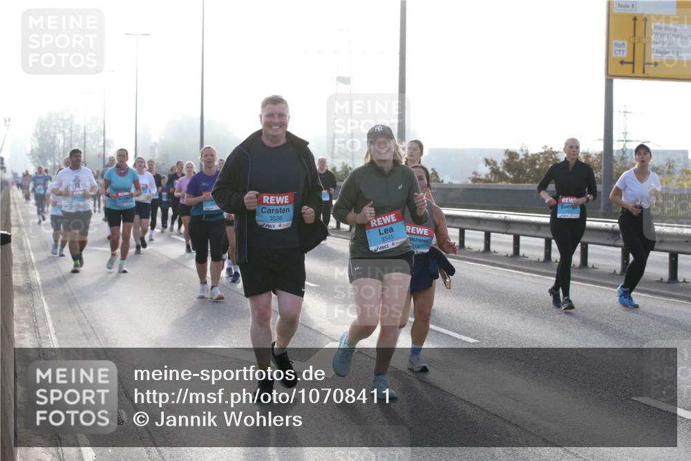 03.10.2026 - Köhlbrandbrückenlauf Jannik Wohlers http://msf.ph/oto/10708411 03.10.2026 09:28:41 Position 3 3538, 3545, 316, 1197 meine-sportfotos.de