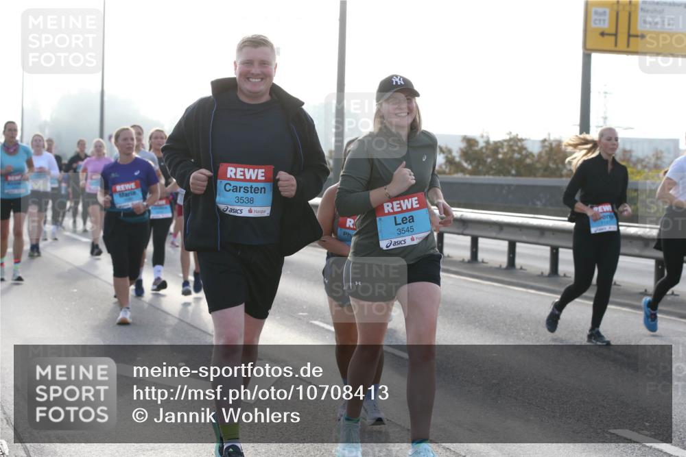 03.10.2026 - Köhlbrandbrückenlauf Jannik Wohlers http://msf.ph/oto/10708413 03.10.2026 09:28:41 Position 3 3538, 3545 meine-sportfotos.de