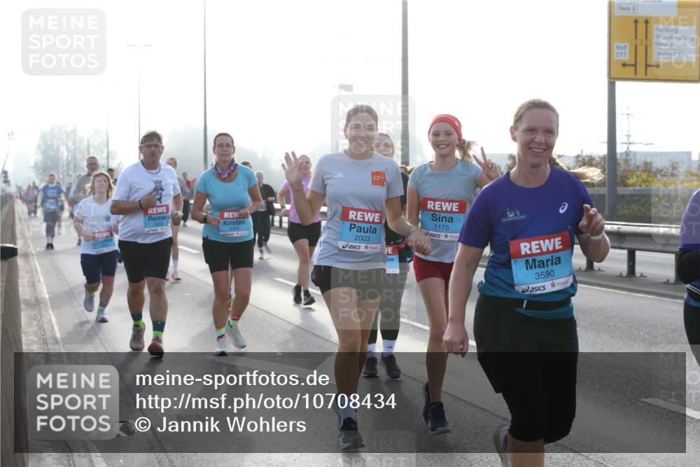 03.10.2026 - Köhlbrandbrückenlauf Jannik Wohlers http://msf.ph/oto/10708434 03.10.2026 09:28:45 Position 3 3354, 52, 2003, 1175, 3590 meine-sportfotos.de