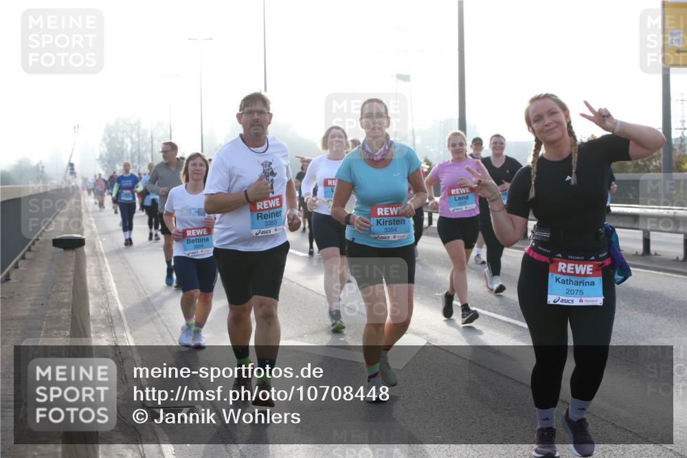 03.10.2026 - Köhlbrandbrückenlauf Jannik Wohlers http://msf.ph/oto/10708448 03.10.2026 09:28:46 Position 3 3654, 3355, 3354, 2075 meine-sportfotos.de