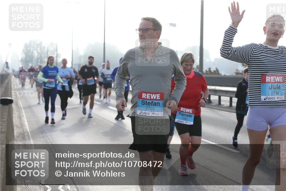 03.10.2026 - Köhlbrandbrückenlauf Jannik Wohlers http://msf.ph/oto/10708472 03.10.2026 09:28:51 Position 3 2795, 1501, 2793 meine-sportfotos.de