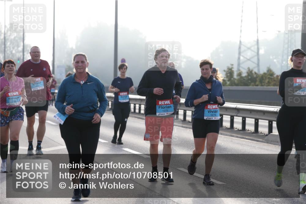 03.10.2026 - Köhlbrandbrückenlauf Jannik Wohlers http://msf.ph/oto/10708501 03.10.2026 09:29:07 Position 3 1852, 3624, 2013, 1275, 1276, 1024 meine-sportfotos.de