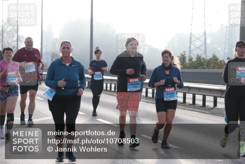 03.10.2026 - Köhlbrandbrückenlauf Jannik Wohlers http://msf.ph/oto/10708503 03.10.2026 09:29:07 Position 3 1853, 3624, 2013, 1275, 1276, 102 meine-sportfotos.de