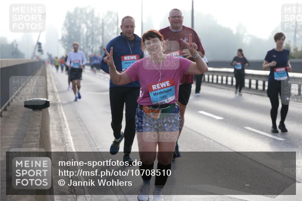 03.10.2026 - Köhlbrandbrückenlauf Jannik Wohlers http://msf.ph/oto/10708510 03.10.2026 09:29:11 Position 3 1852 meine-sportfotos.de