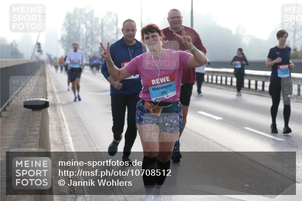 03.10.2026 - Köhlbrandbrückenlauf Jannik Wohlers http://msf.ph/oto/10708512 03.10.2026 09:29:12 Position 3 1852 meine-sportfotos.de