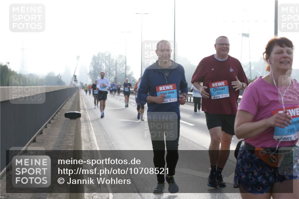 03.10.2026 - Köhlbrandbrückenlauf Jannik Wohlers http://msf.ph/oto/10708521 03.10.2026 09:29:14 Position 3 585, 3624, 185 meine-sportfotos.de