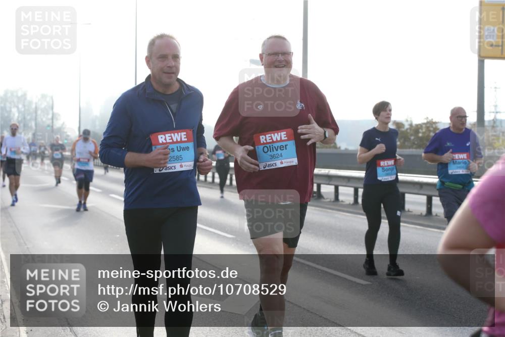 03.10.2026 - Köhlbrandbrückenlauf Jannik Wohlers http://msf.ph/oto/10708529 03.10.2026 09:29:15 Position 3 2585, 3624 meine-sportfotos.de