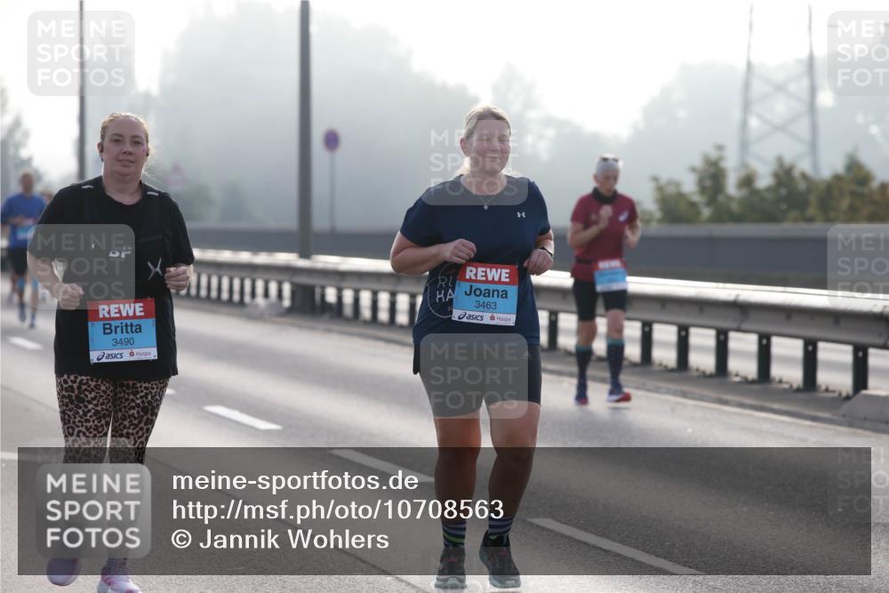 03.10.2026 - Köhlbrandbrückenlauf Jannik Wohlers http://msf.ph/oto/10708563 03.10.2026 09:29:26 Position 3 3490, 3463 meine-sportfotos.de